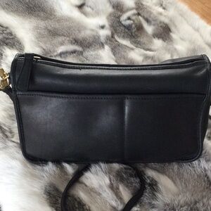 Vintage NYC coach companion Black Leather Shoulder Bag